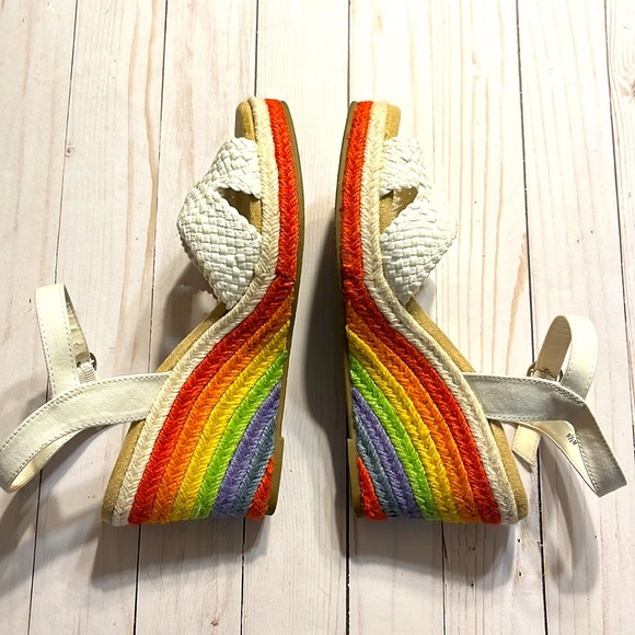SO Wedge Sandal Pump • Fun Rainbow Platform 🌈 - Picture 2 of 5